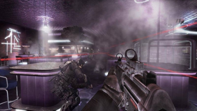 tom-clancys-rainbow-six-vegas-2-tom-clancys-ghost-recon-advanced-warfighter-2-double-pack-xbox-360_3.jpg