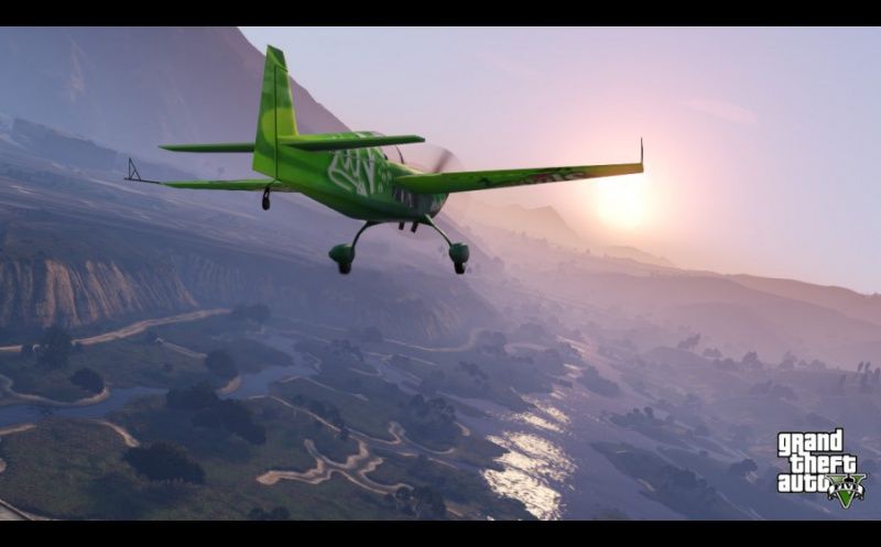 gta-grand-theft-auto-5-v-kollekcionnoe-izdanie-collectors-edition-russkaya-versiya-xbox-360_2.jpg