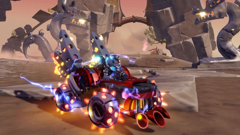 videoigra-skylanders-superchargers-startovij-nabor-igra-igrovoj-portal-figurki-spitfire-stealth-elf-hot-str_3.jpg