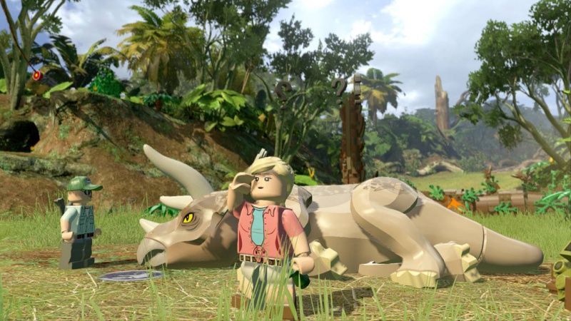 videoigra-lego-mir-yurskogo-perioda-jurassic-world-ps-vita_2.jpg